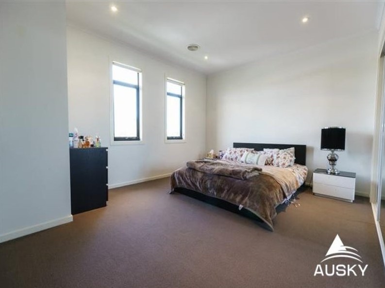 99 Rosebank Avenue, Clayton South, Vic 3169 — photo 9