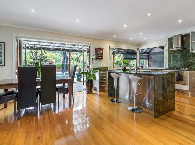 83-85 Enfield Avenue, Park Orchards, Vic 3114 — photo 5