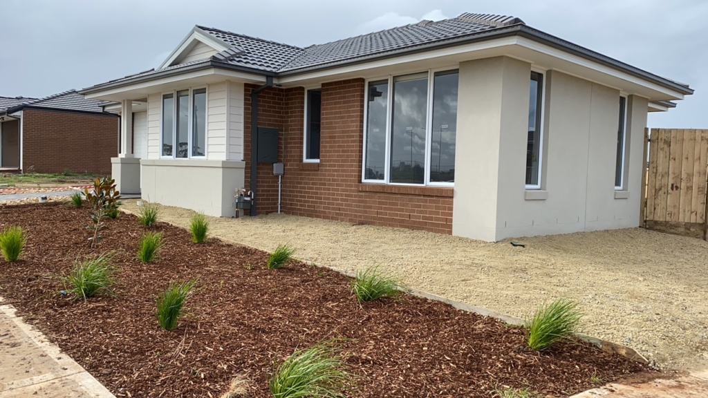 19 Narada Road, Truganina, Vic 3029 — photo 12