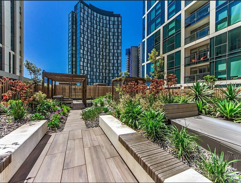 507E/888 Collins Street, Dockland 3008 — photo 12