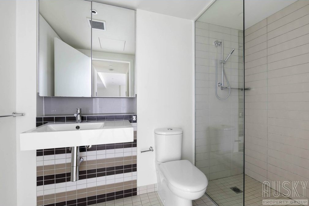 1F/8 Waterside Place, Docklands, VIC 3008 — photo 5
