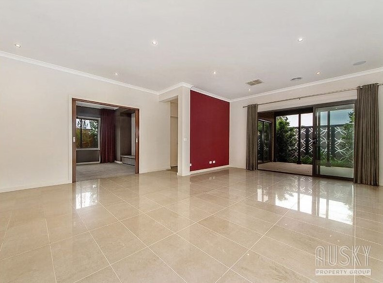3 Everholme Drive, Truganina, VIC 3029 — photo 4