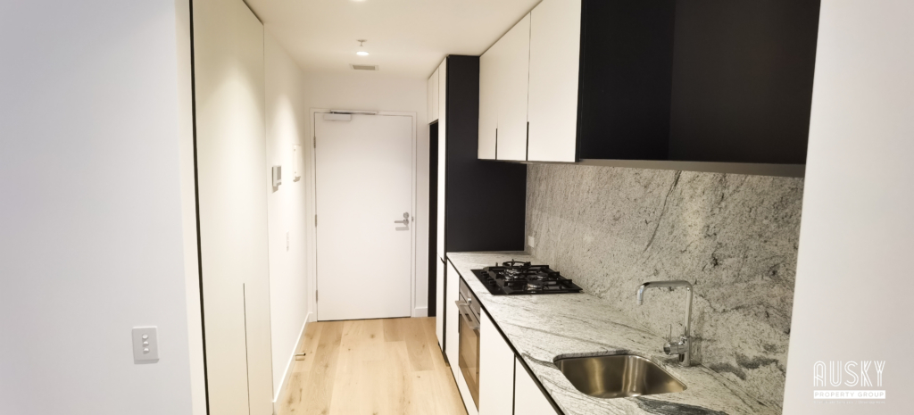 706B/639 Little Lonsdale Street, Melbourne, Vic 3000 — photo 2