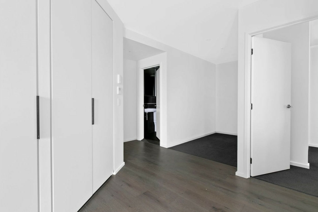 404w/888 Collins St, Docklands, Vic 3008 — photo 9