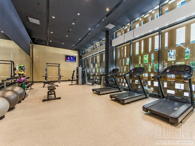 404w/888 Collins St, Docklands, Vic 3008 — photo 16