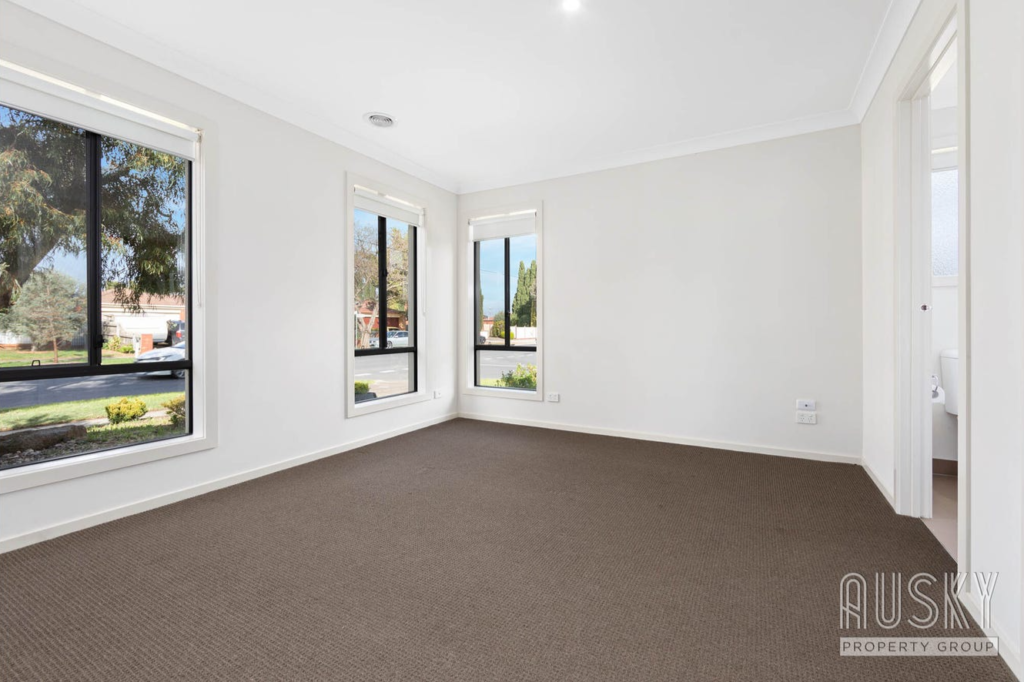 100 Walls Road, Werribee VIC 3030 — photo 10