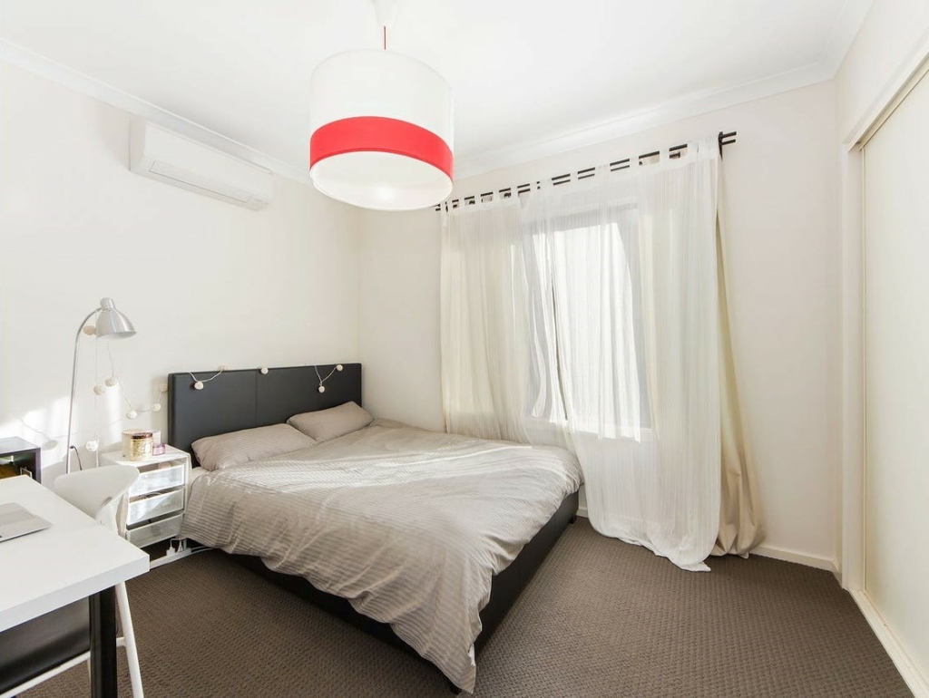 27 Old School Road, Notting Hill, Vic 3168 — photo 3