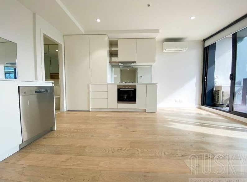 212/150 Dudley Street, West Melbourne, Vic 3003 — photo 2