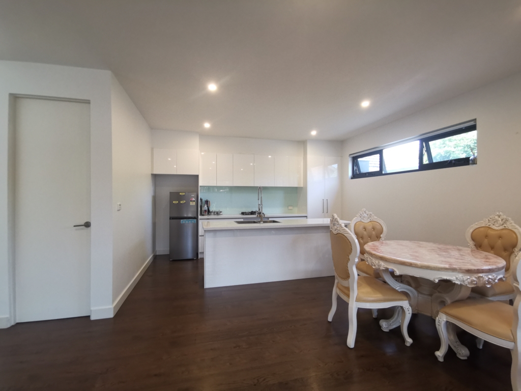 2/74 Canterbury Road, Blackburn South, Vic 3130 — photo 4