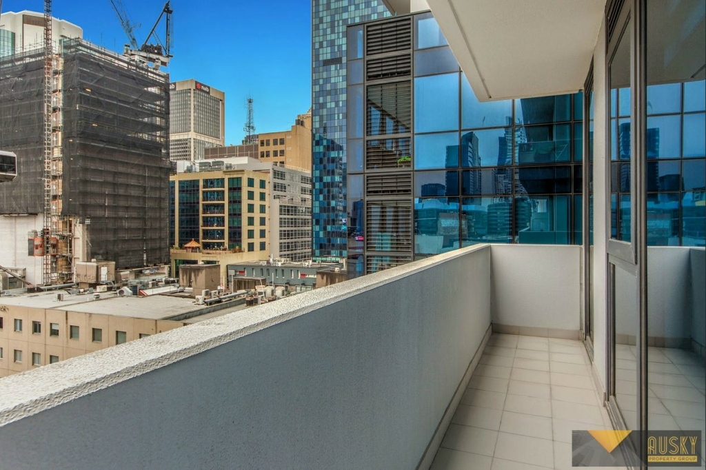 902/8 Sutherland Street, Melbourne, Vic 3000 — photo 3