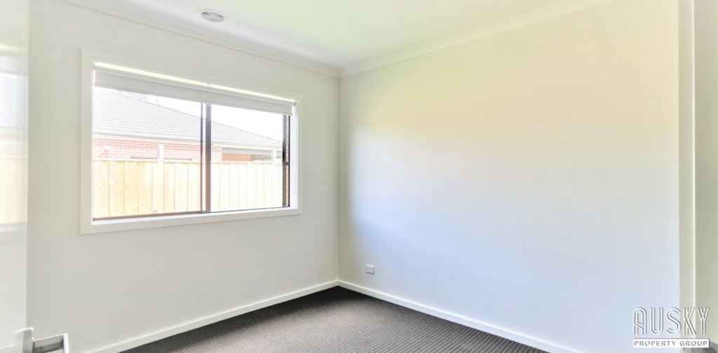 46 Ludo Circuit, Truganina, Vic 3029 — photo 7