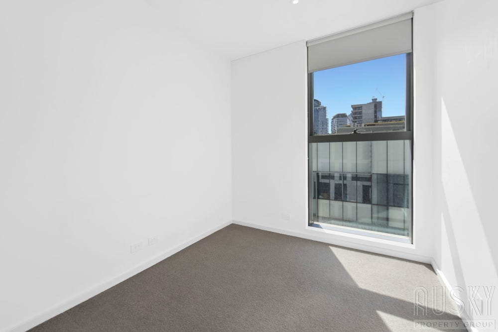 507E/888 Collins Street Docklands VIC 3008 — photo 8