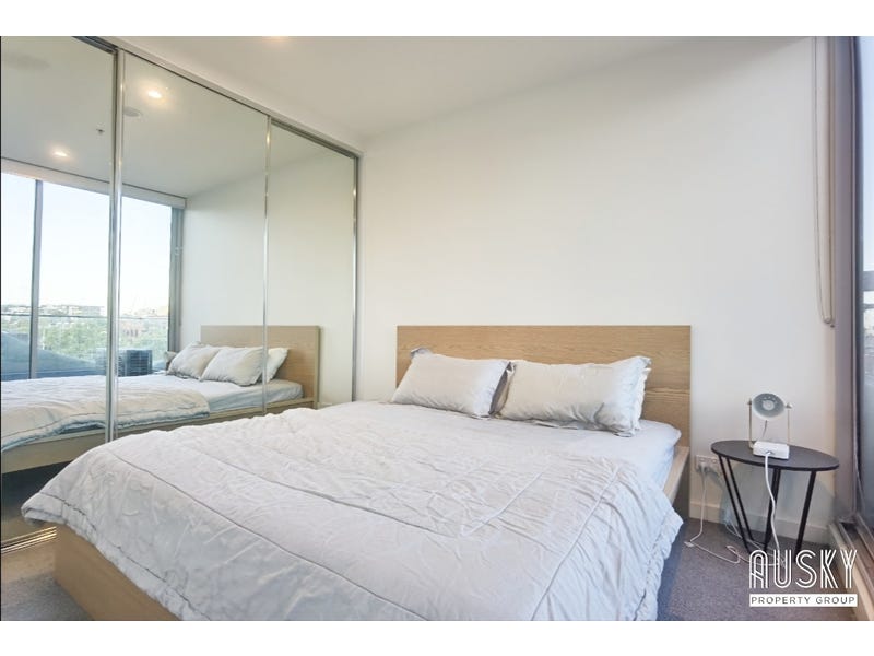 507/35 Dryburgh Street, West Melbourne VIC 3003 — photo 3